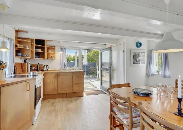 1 Bedroom Cozy In Feriehus *