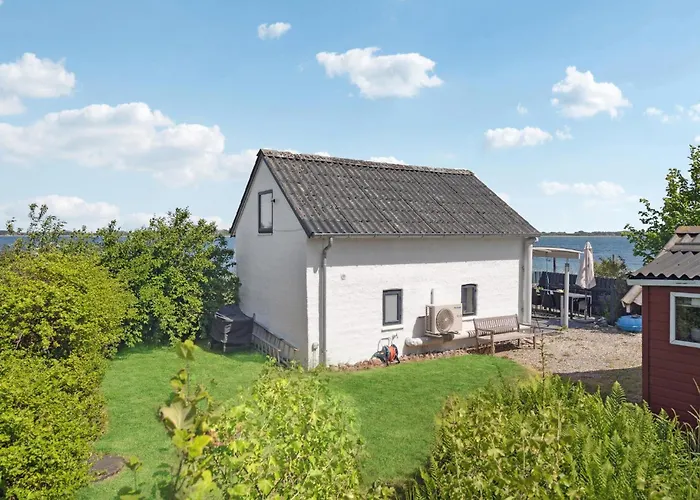 1 Bedroom Cozy In Feriehus